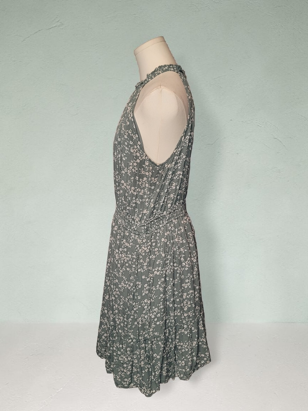 MEROKEETY - Large Halter Neck Floral Mini Dress in Sage Green - Picture 2 of 8